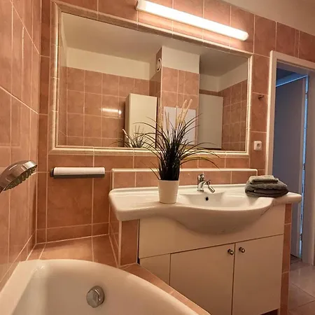 Cozy In Vbloku With Parking Apartmán Praha